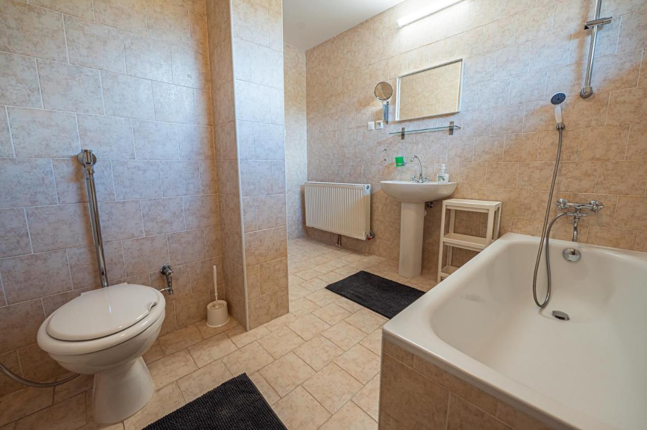 Xlsuite Apartment Comfort بييشتِني المظهر الخارجي الصورة